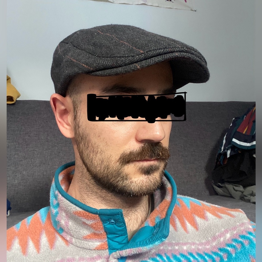 Men’s newsboy hat